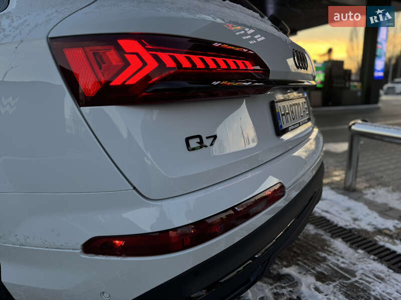 Внедорожник / Кроссовер Audi Q7 2022 в Одессе