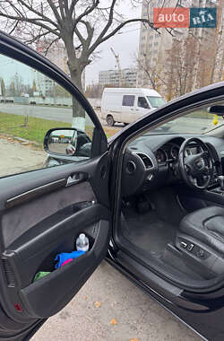 Внедорожник / Кроссовер Audi Q7 2013 в Харькове