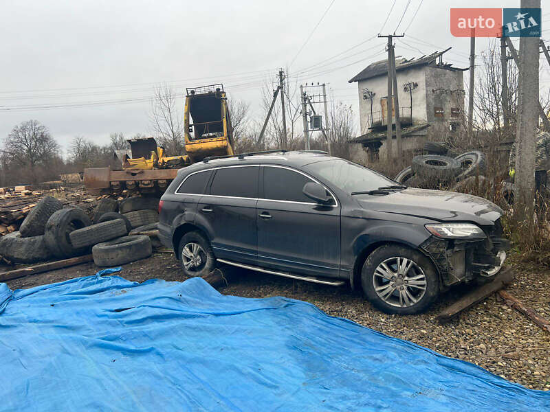 Внедорожник / Кроссовер Audi Q7 2010 в Косове