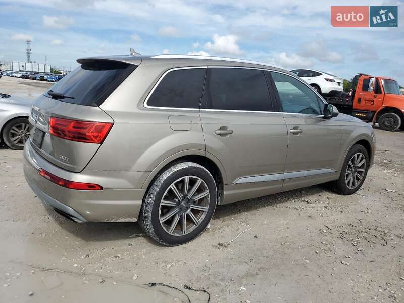 Внедорожник / Кроссовер Audi Q7 2017 в Ивано-Франковске