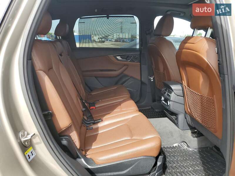 Внедорожник / Кроссовер Audi Q7 2017 в Ивано-Франковске