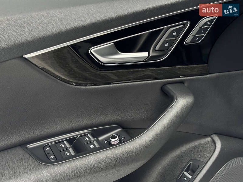 Внедорожник / Кроссовер Audi Q7 2017 в Киеве фото 33 Внедорожник / Кроссовер Audi Q7 2017 в Киеве