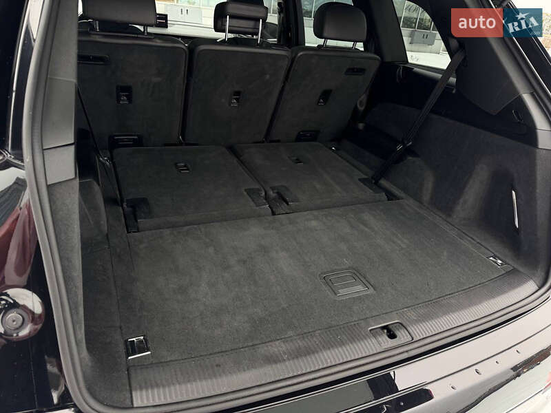 Внедорожник / Кроссовер Audi Q7 2017 в Киеве фото 39 Внедорожник / Кроссовер Audi Q7 2017 в Киеве