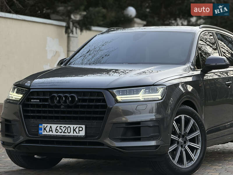 Внедорожник / Кроссовер Audi Q7 2019 в Одессе