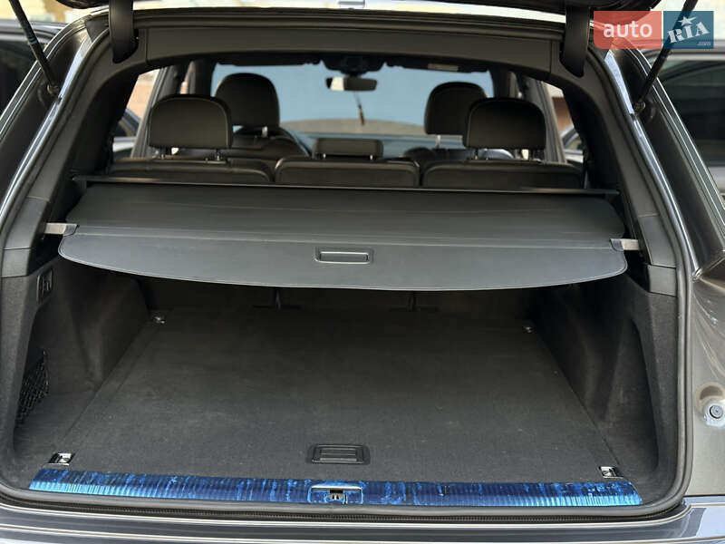 Внедорожник / Кроссовер Audi Q7 2019 в Одессе