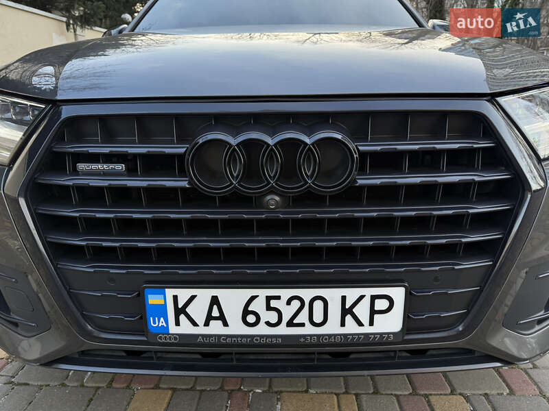 Внедорожник / Кроссовер Audi Q7 2019 в Одессе