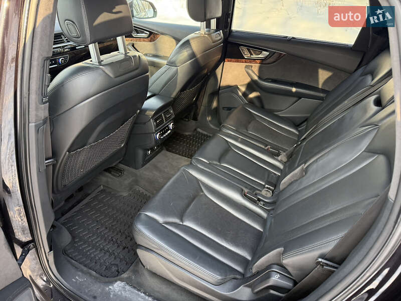 Внедорожник / Кроссовер Audi Q7 2018 в Чернигове