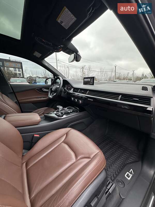 Внедорожник / Кроссовер Audi Q7 2019 в Белогородке