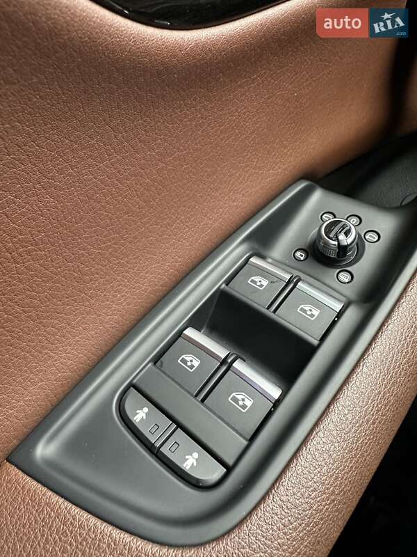 Внедорожник / Кроссовер Audi Q7 2019 в Белогородке