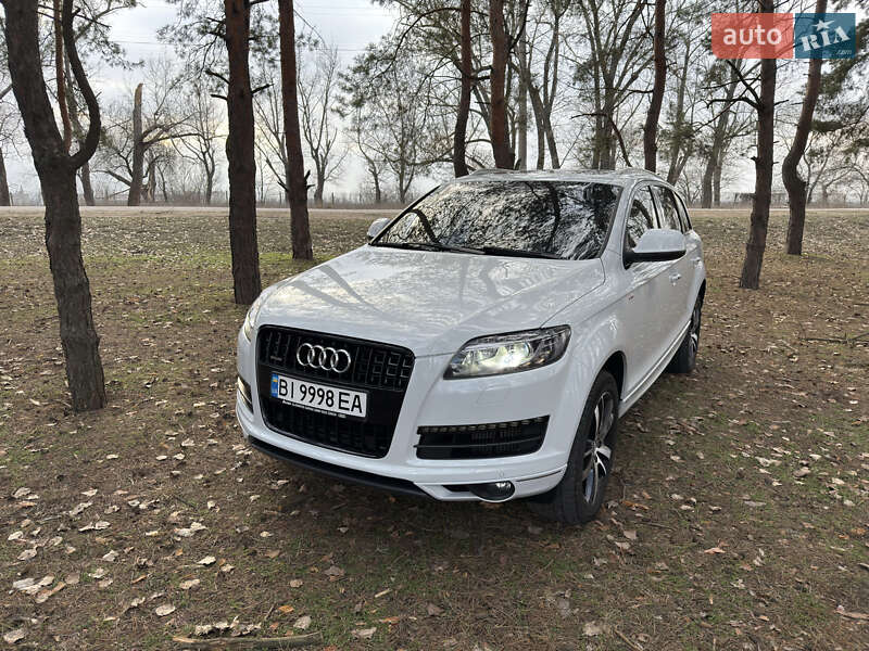 Внедорожник / Кроссовер Audi Q7 2013 в Кременчуге