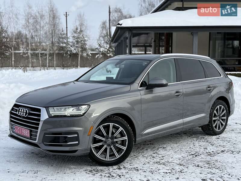 Позашляховик / Кросовер Audi Q7 2016 в Львові