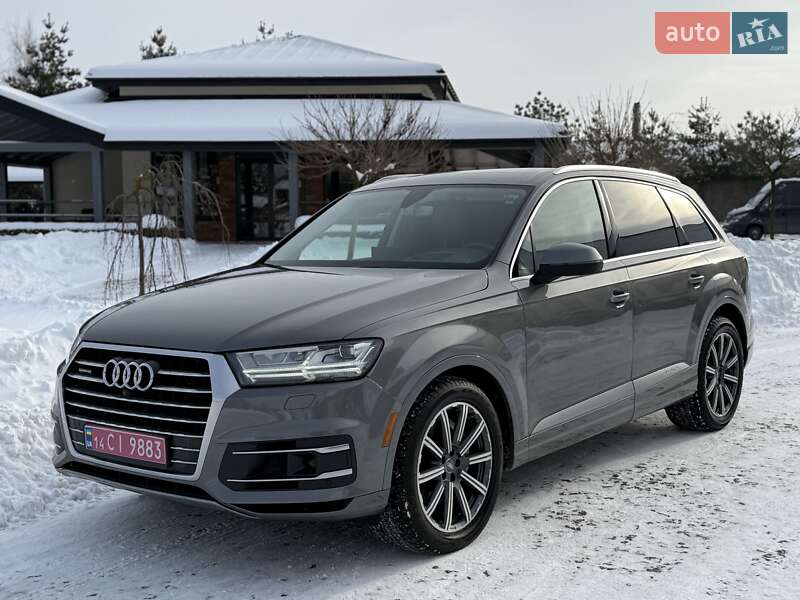 Позашляховик / Кросовер Audi Q7 2016 в Львові