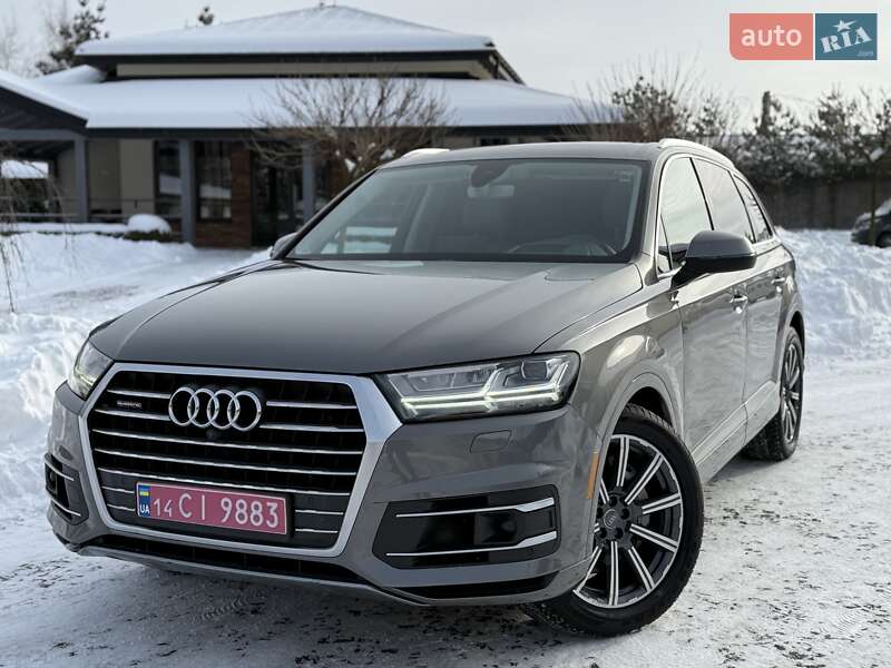 Позашляховик / Кросовер Audi Q7 2016 в Львові