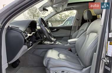 Позашляховик / Кросовер Audi Q7 2016 в Львові