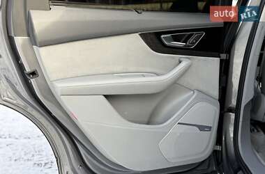 Позашляховик / Кросовер Audi Q7 2016 в Львові