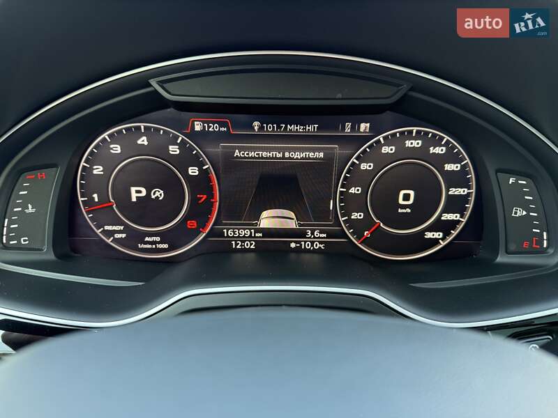 Позашляховик / Кросовер Audi Q7 2016 в Львові