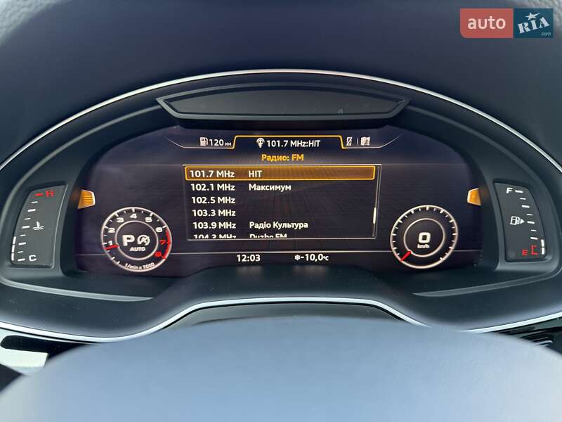 Позашляховик / Кросовер Audi Q7 2016 в Львові