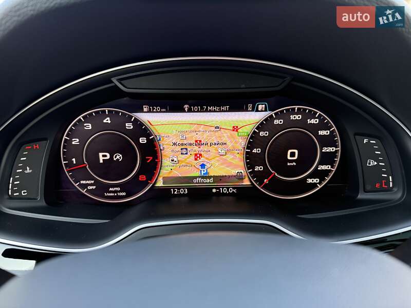 Позашляховик / Кросовер Audi Q7 2016 в Львові