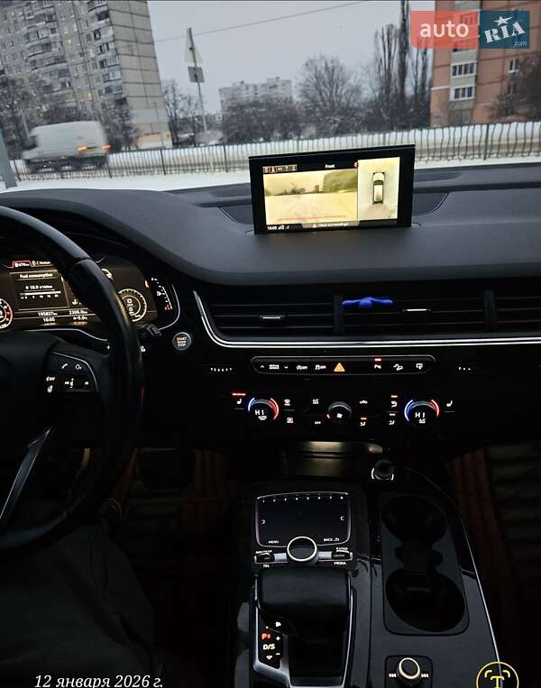 Внедорожник / Кроссовер Audi Q7 2017 в Харькове