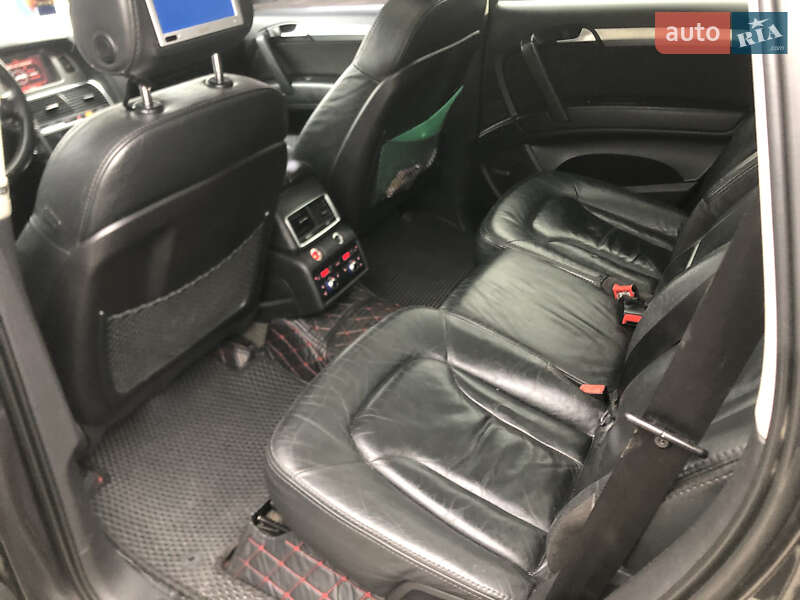 Внедорожник / Кроссовер Audi Q7 2006 в Виннице