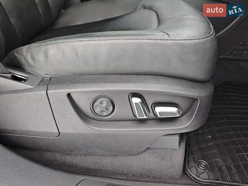 Внедорожник / Кроссовер Audi Q7 2013 в Бродах