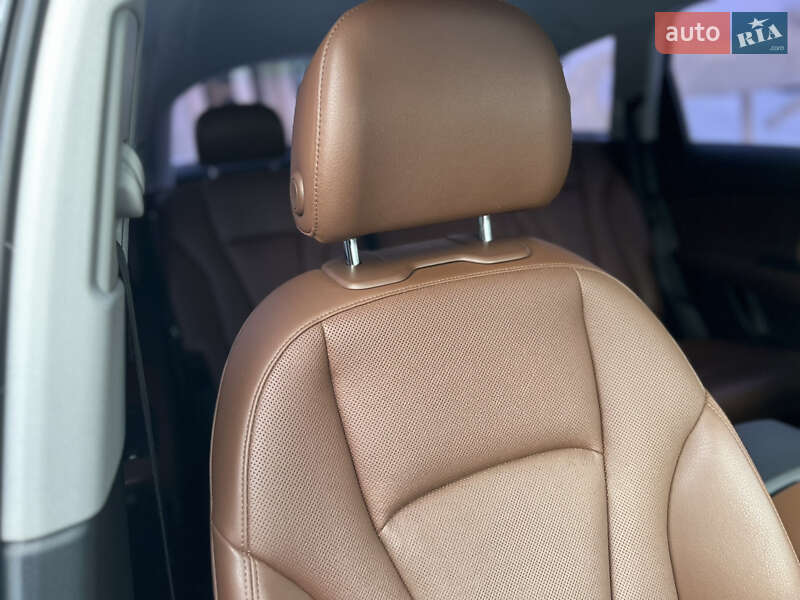 Внедорожник / Кроссовер Audi Q7 2015 в Хмельницком