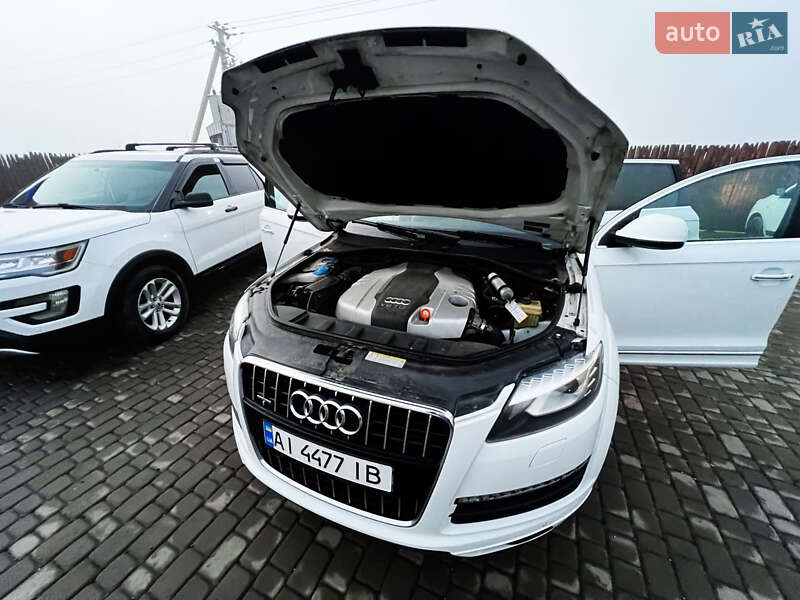 Внедорожник / Кроссовер Audi Q7 2013 в Тернополе