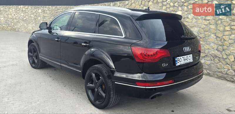 Внедорожник / Кроссовер Audi Q7 2015 в Тернополе
