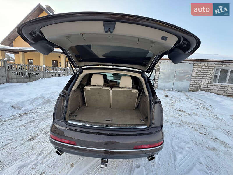 Внедорожник / Кроссовер Audi Q7 2014 в Владимире