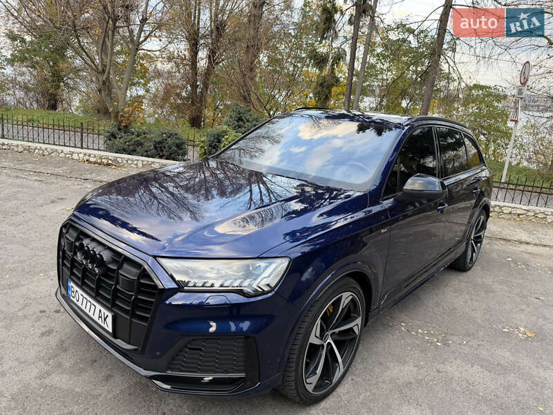 Внедорожник / Кроссовер Audi Q7 2021 в Тернополе