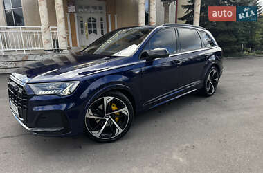 Позашляховик / Кросовер Audi Q7 2021 в Тернополі