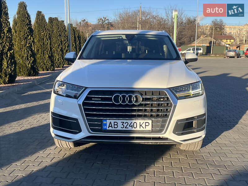 Внедорожник / Кроссовер Audi Q7 2016 в Виннице
