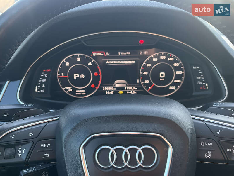 Внедорожник / Кроссовер Audi Q7 2016 в Виннице