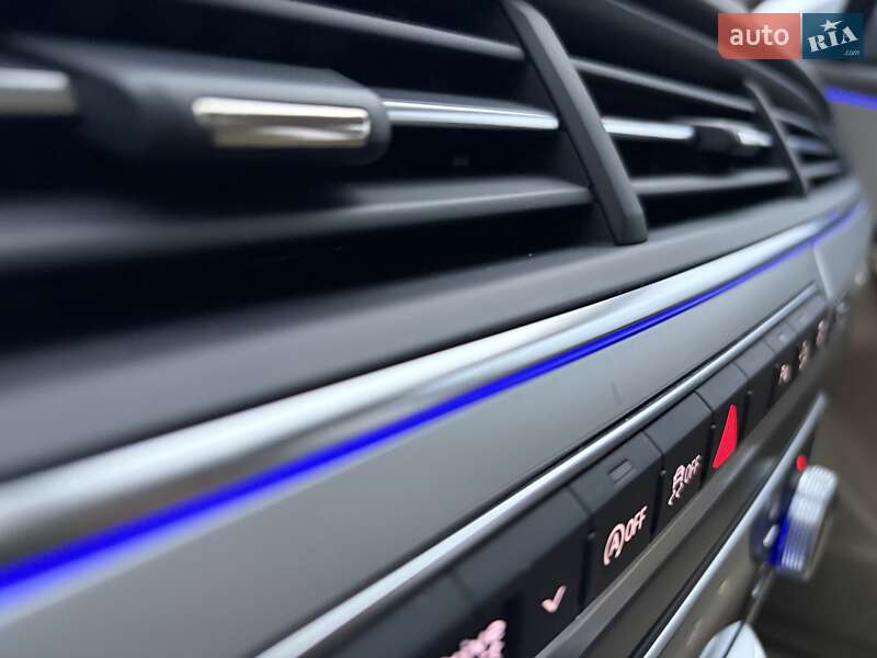 Внедорожник / Кроссовер Audi Q7 2016 в Киеве