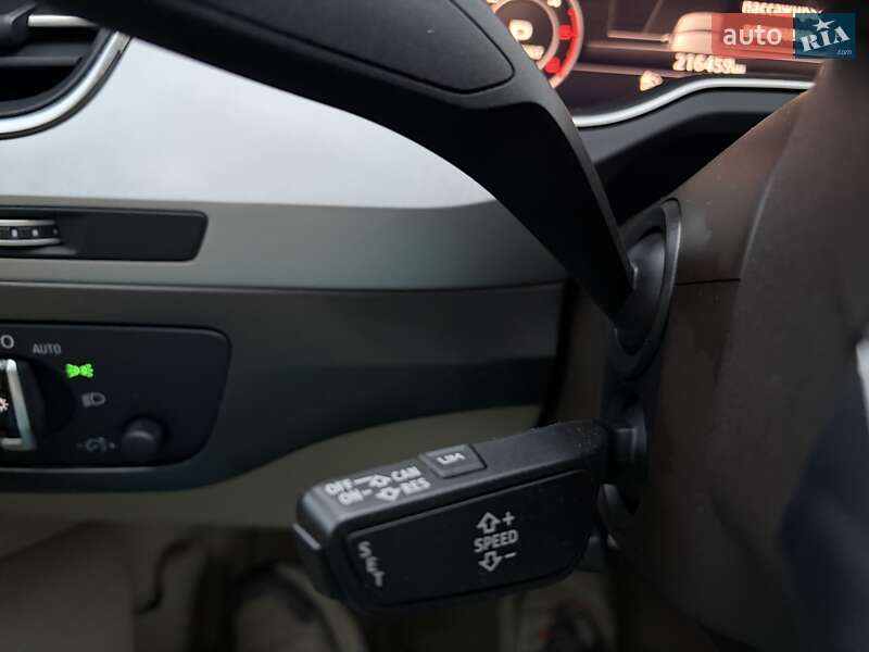 Внедорожник / Кроссовер Audi Q7 2016 в Киеве