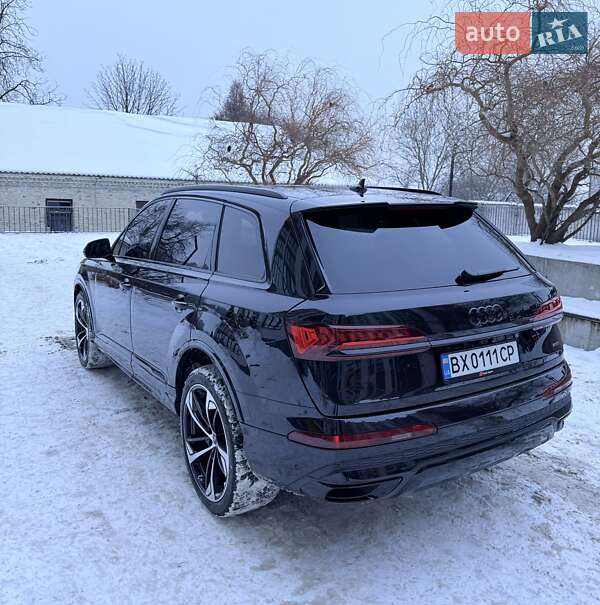 Внедорожник / Кроссовер Audi Q7 2023 в Хмельницком