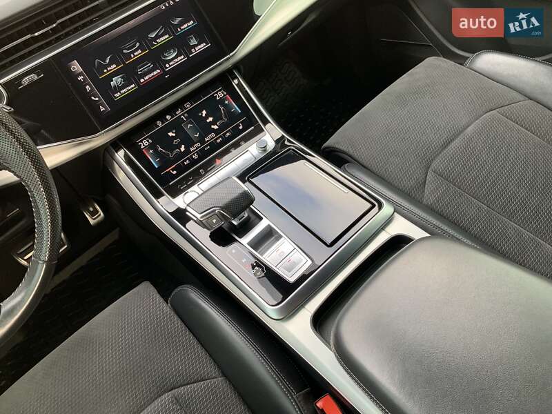Внедорожник / Кроссовер Audi Q7 2020 в Кривом Роге
