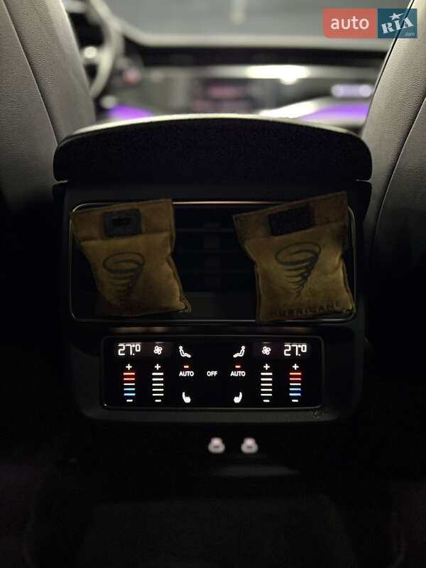 Внедорожник / Кроссовер Audi Q7 2021 в Ильнице