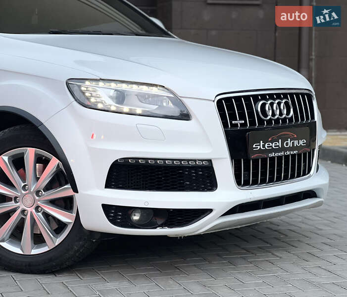 Внедорожник / Кроссовер Audi Q7 2011 в Николаеве