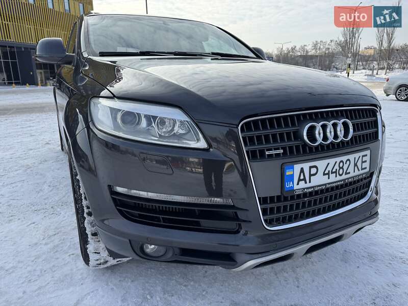 Позашляховик / Кросовер Audi Q7 2008 в Києві