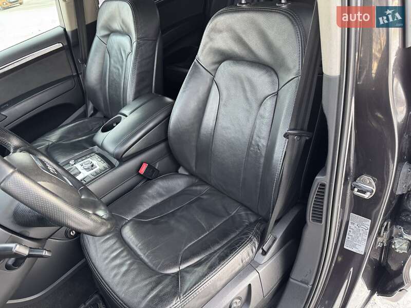 Позашляховик / Кросовер Audi Q7 2008 в Києві