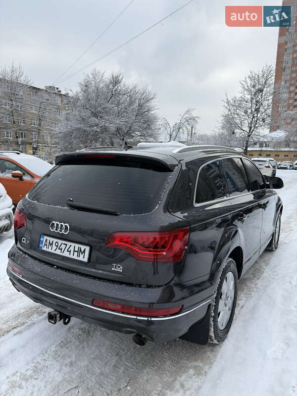 Внедорожник / Кроссовер Audi Q7 2012 в Киеве
