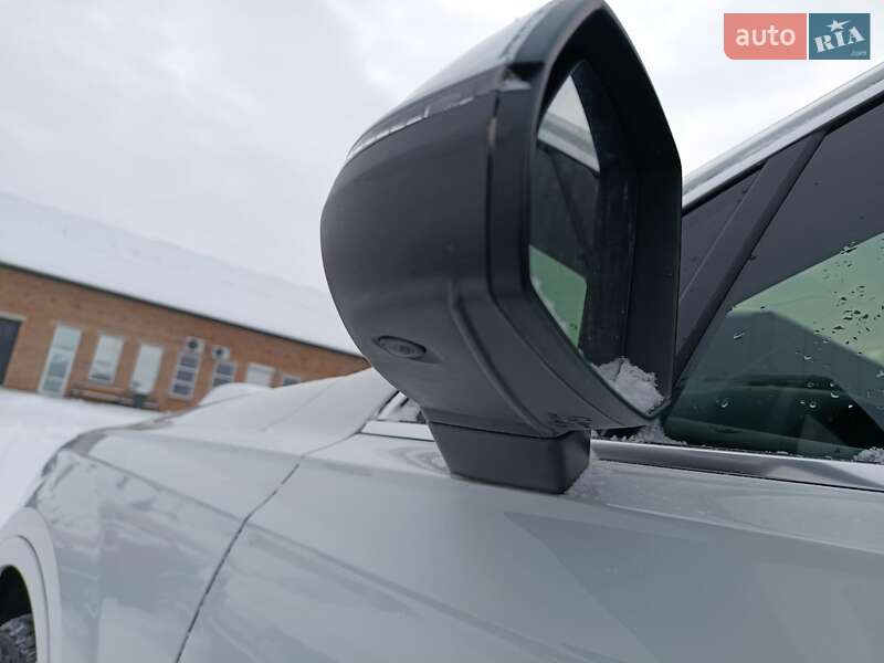 Внедорожник / Кроссовер Audi Q7 2017 в Луцке