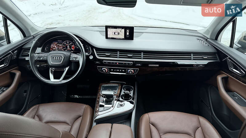 Внедорожник / Кроссовер Audi Q7 2018 в Ужгороде