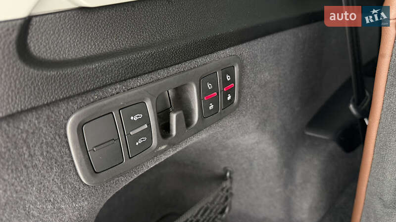 Внедорожник / Кроссовер Audi Q7 2018 в Ужгороде