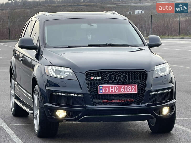 Внедорожник / Кроссовер Audi Q7 2010 в Ровно