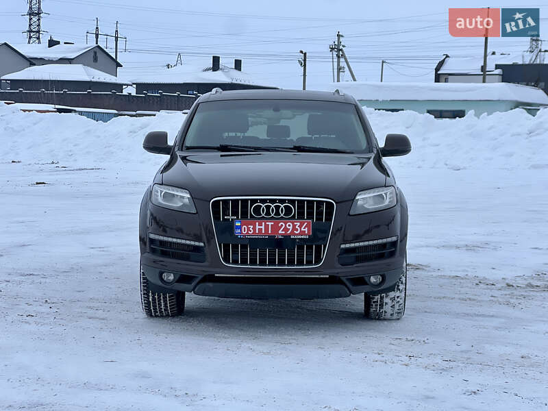 Внедорожник / Кроссовер Audi Q7 2010 в Ровно