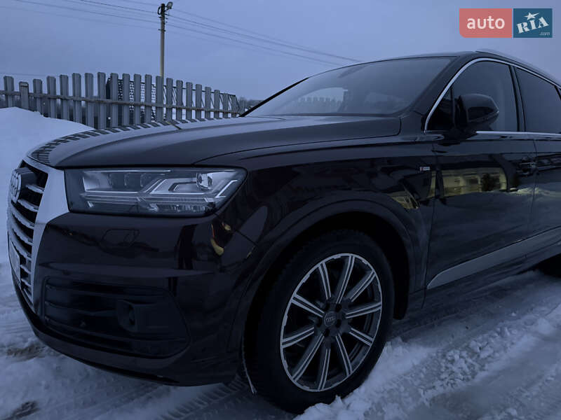 Внедорожник / Кроссовер Audi Q7 2016 в Львове