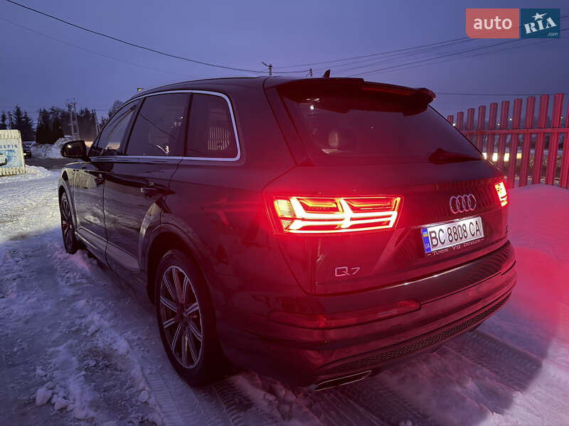 Внедорожник / Кроссовер Audi Q7 2016 в Львове