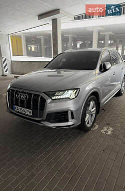 Внедорожник / Кроссовер Audi Q7 2022 в Киеве